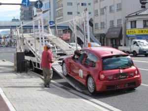 ルノー　積載車